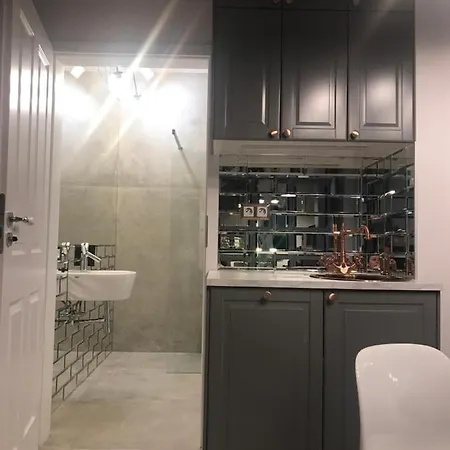 Luxury Wola