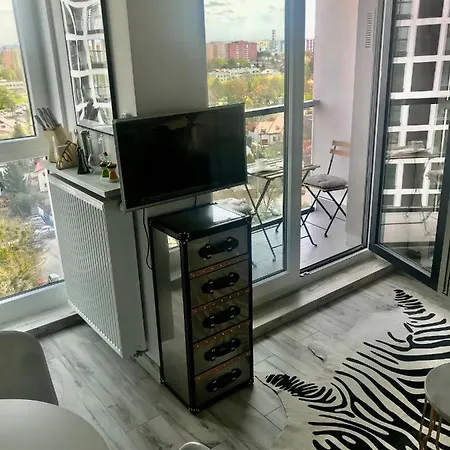 Luxury Wola Apartment Warschau